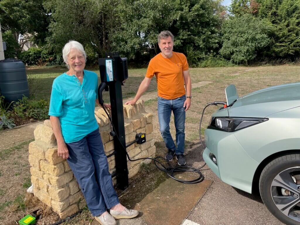 Sustainable Kirtlington is hoping to develop an EV car club and recently received a small grant from Low Carbon Hub.