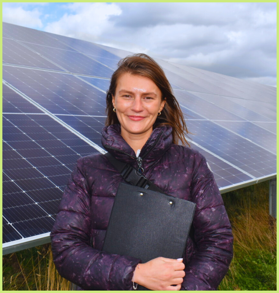 A picture of Low Carbon Hub staff at Ray Valley Solar Farm.